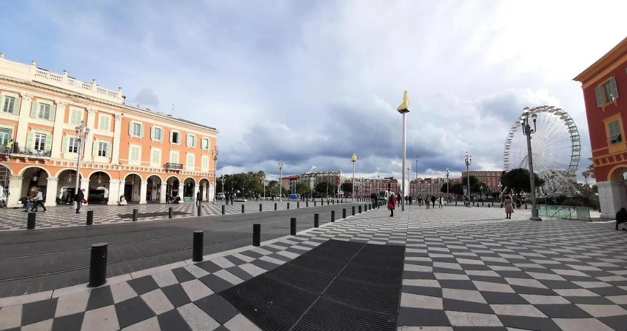 Chambre D Hote Avec Clim Terrasse Et Petit Dejeuner Hauteurs De Nice