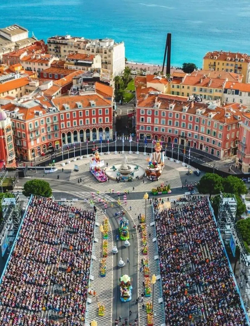 Chambre D Hote Avec Clim Terrasse Et Petit Dejeuner Hauteurs De Nice