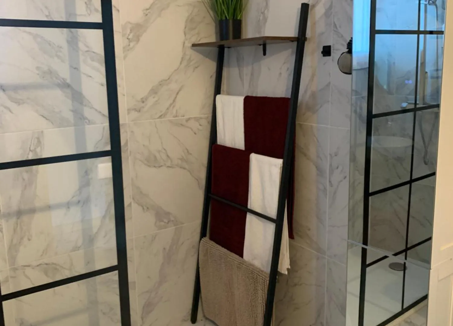 Chambre D Hote Avec Clim Terrasse Et Petit Dejeuner Hauteurs De 니스 홈스테이